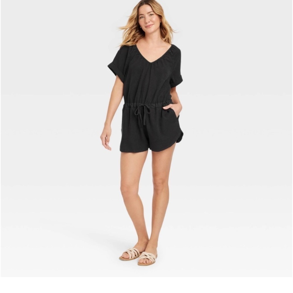 Universal Thread Pants & Jumpsuits Women's Short Sleeve Romper new π